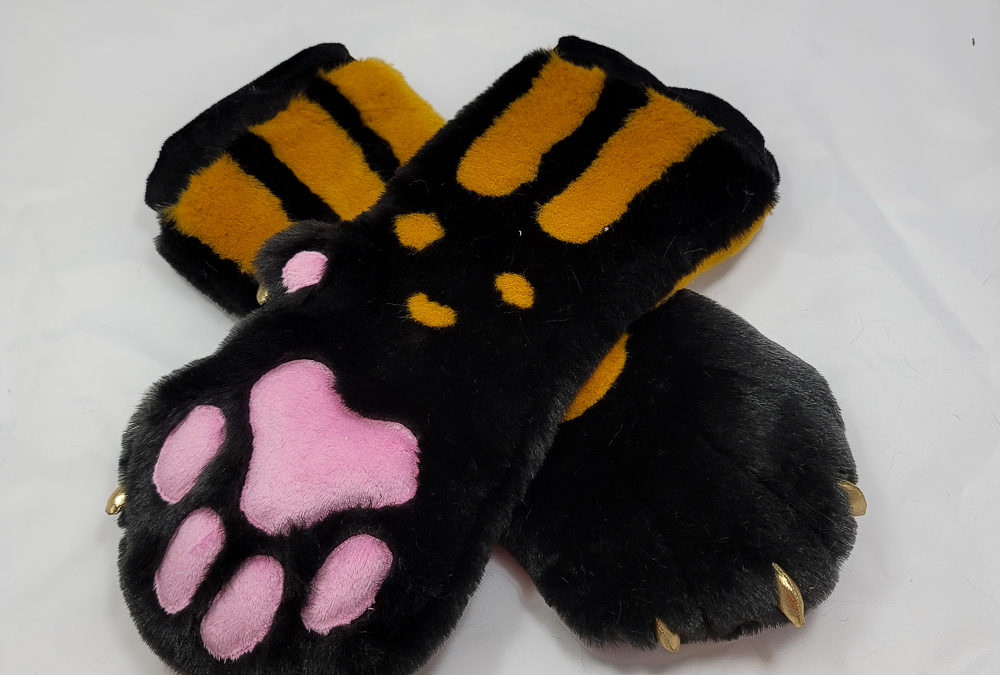 Black & Gold Mitten Paws
