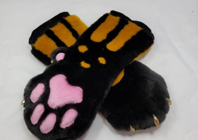 Black & Gold Mitten Paws